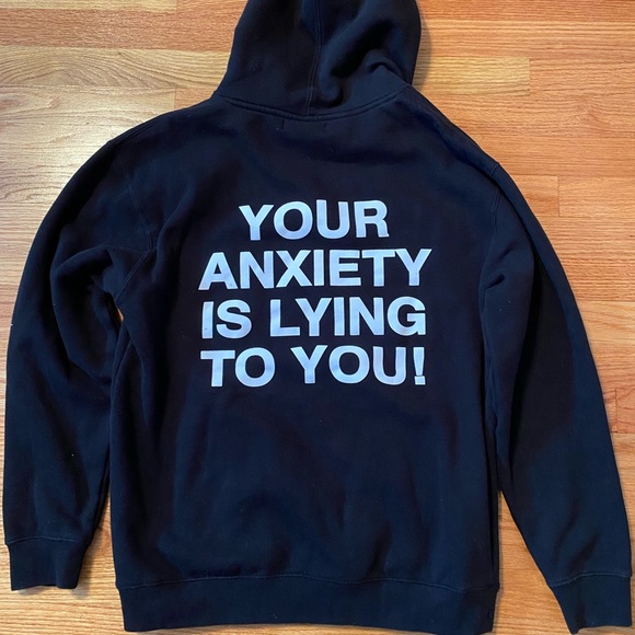 Sweatshirt - Picture 8 of 8